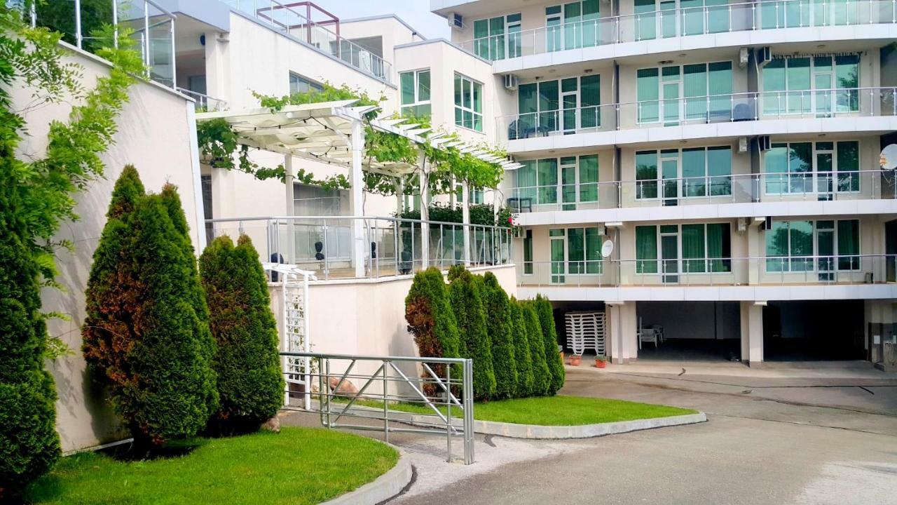 Silver Beach Delux Apartments Byala  Exterior foto